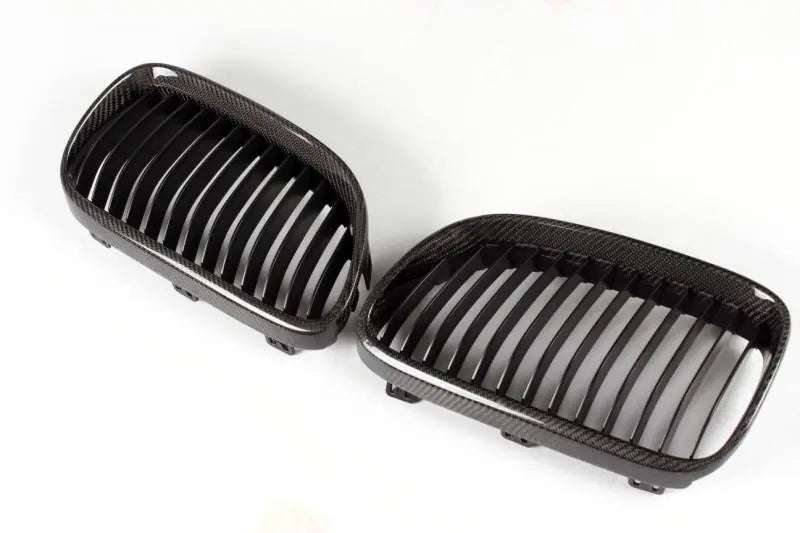3 Series E9X Carbon Fibre Front Grilles